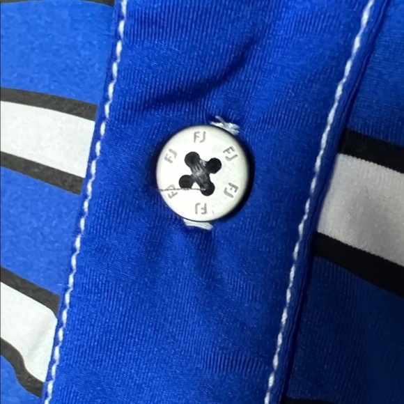 FootJoy Men's Polo with Blue Black White Stripes Country Club logo XL - Picture 7 of 7